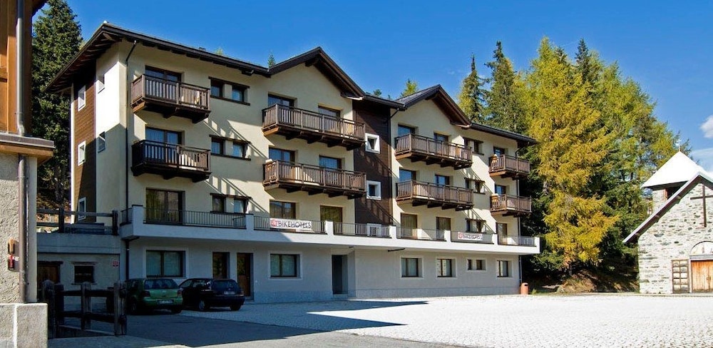 Hotel Li Arnoga in Tirano, Italy