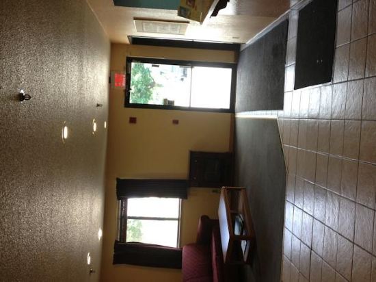 Coldwater Motel - photo 4