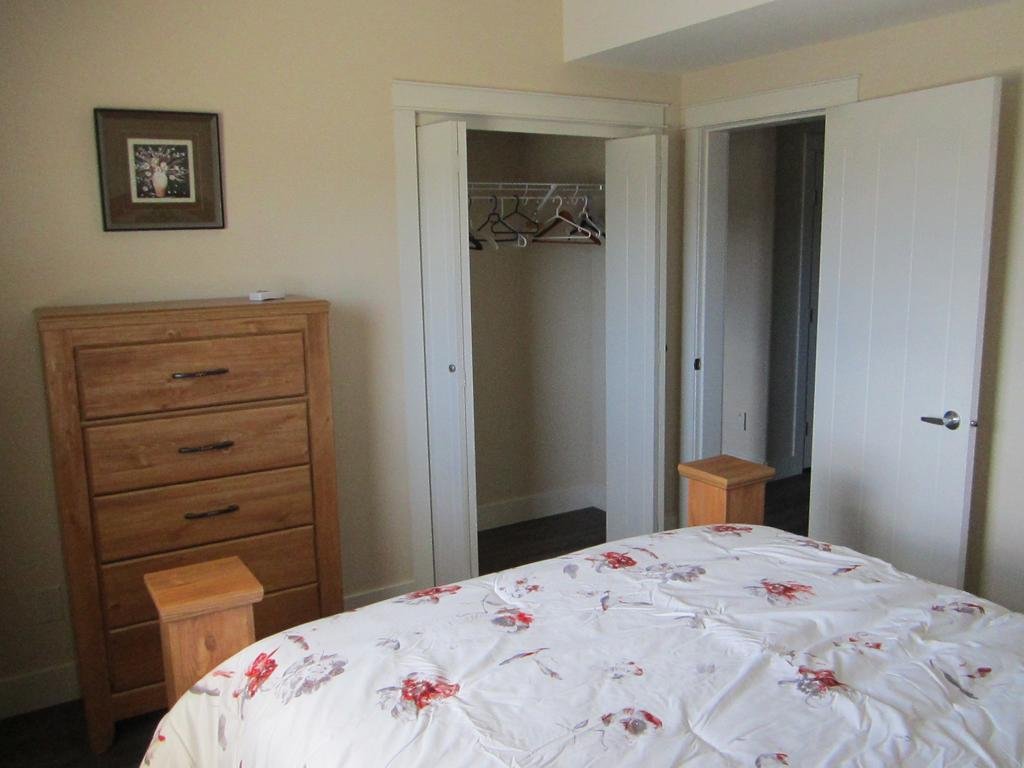 Wine Down Here Bed & Breakfast — 4-Star Luxury Hotel in Kelowna, Canada