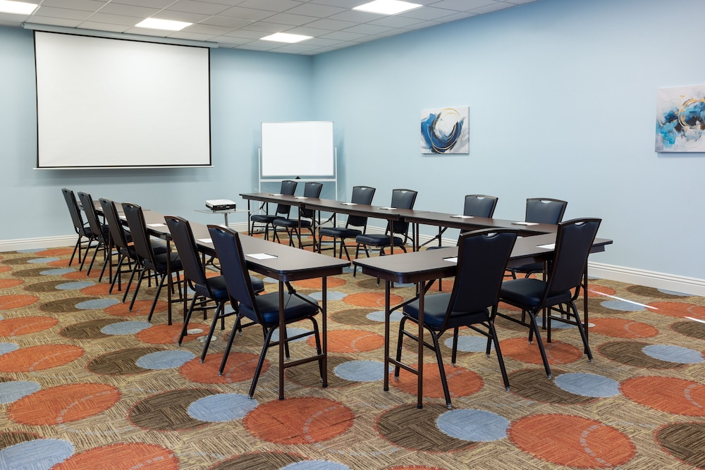 Staybridge Suites: Las Vegas Stadium District by IHG - photo 61