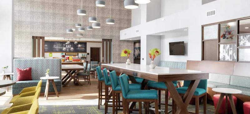 Hampton Inn & Suites Chico - photo 23