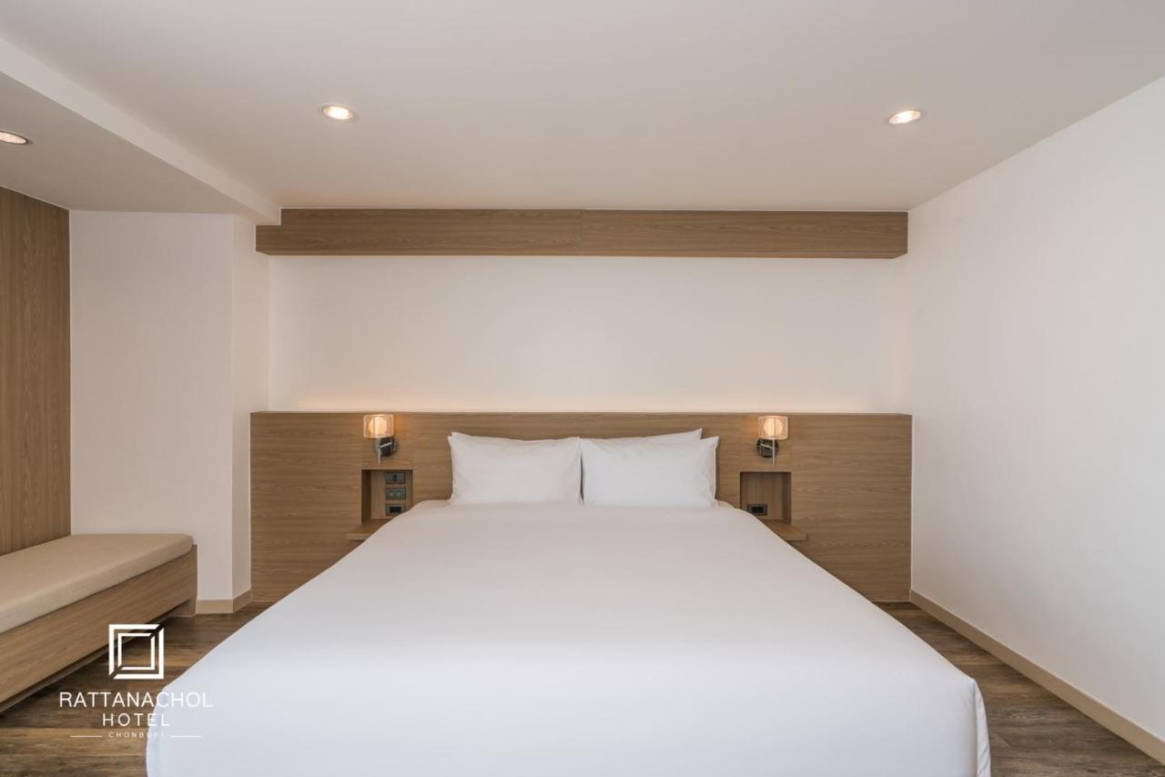 Rattanachol Hotel — 4-Star Luxury Hotel in Chon Buri, Thailand