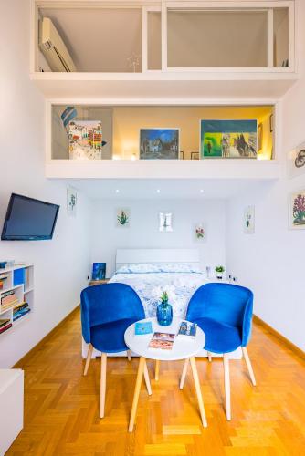 Ella's Home — 4-Star Luxury Hotel in Naples, Italy
