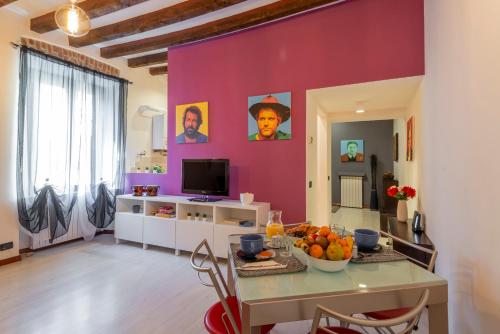 Lecco 20 in the Heart of the Rainbow District — 4-Star Luxury Hotel in Milan, Italy