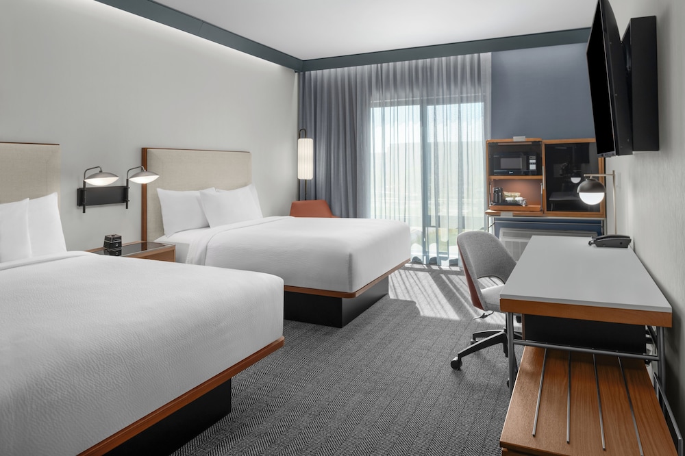 Courtyard by Marriott Modesto North - photo 6