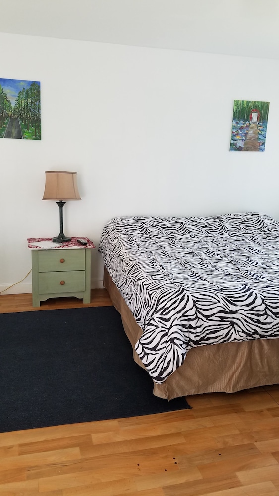 Becket Motel - photo 10