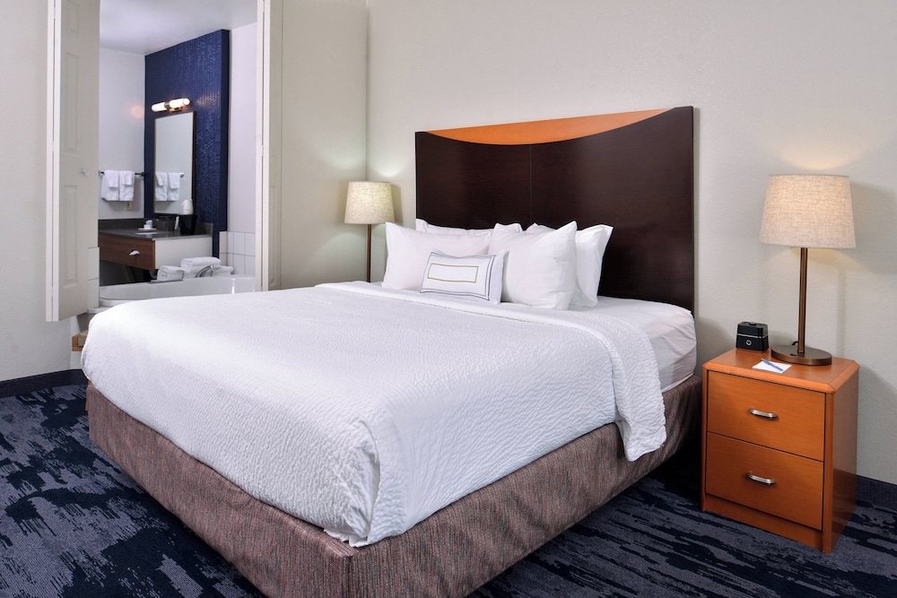 Fairfield Inn & Suites by Marriott Beloit - photo 24