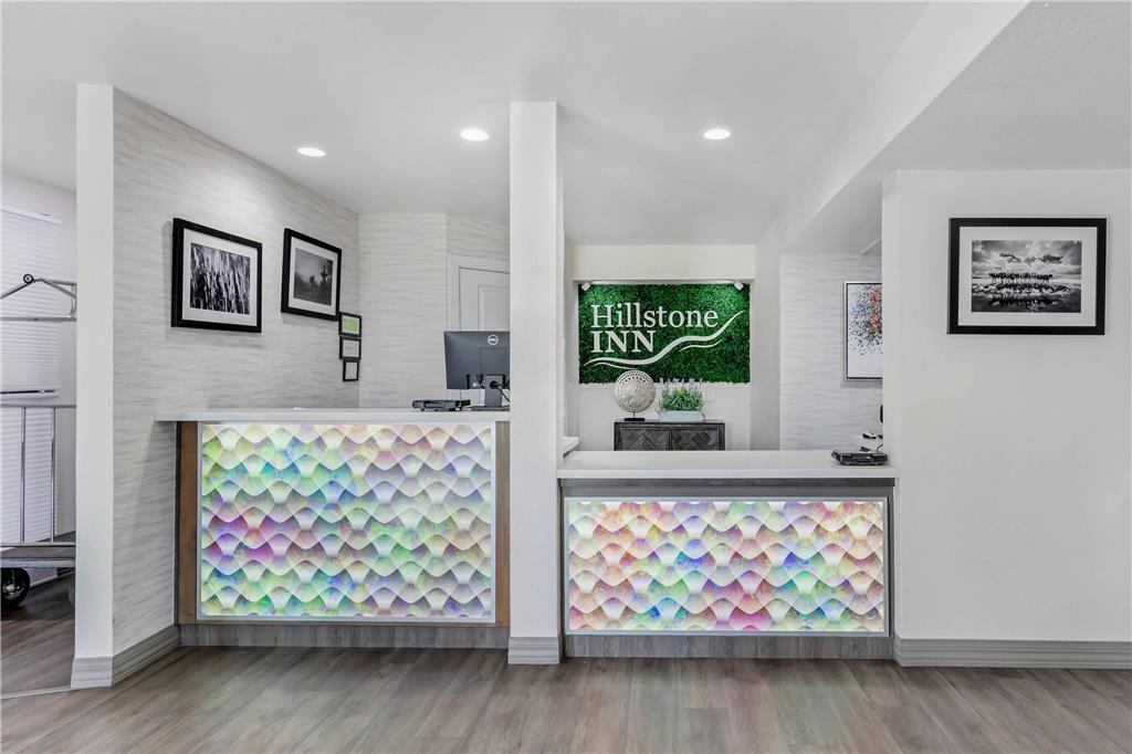 Hillstone Inn Tulare an Ascend Collection Hotel - photo 12