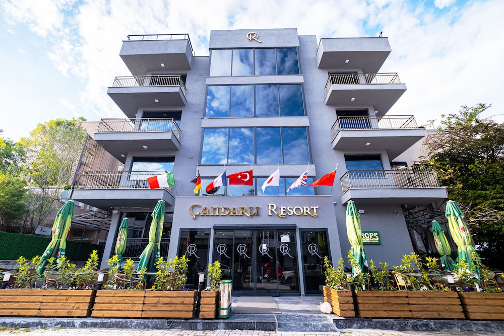 Çandarlı Resort Otel in Dikili, Turkey
