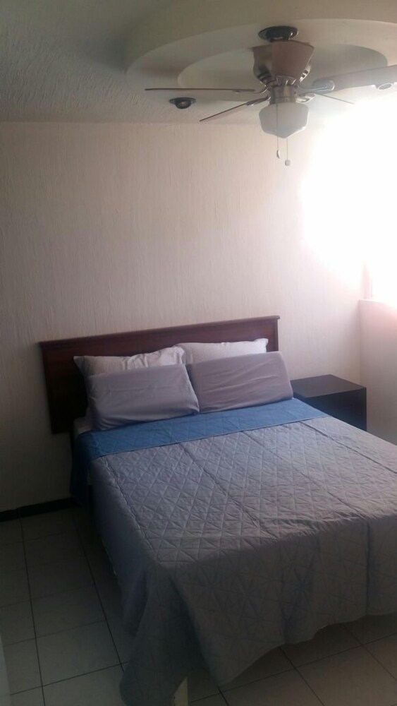 Estancia Confortable Davila in Tlaquepaque, Mexico