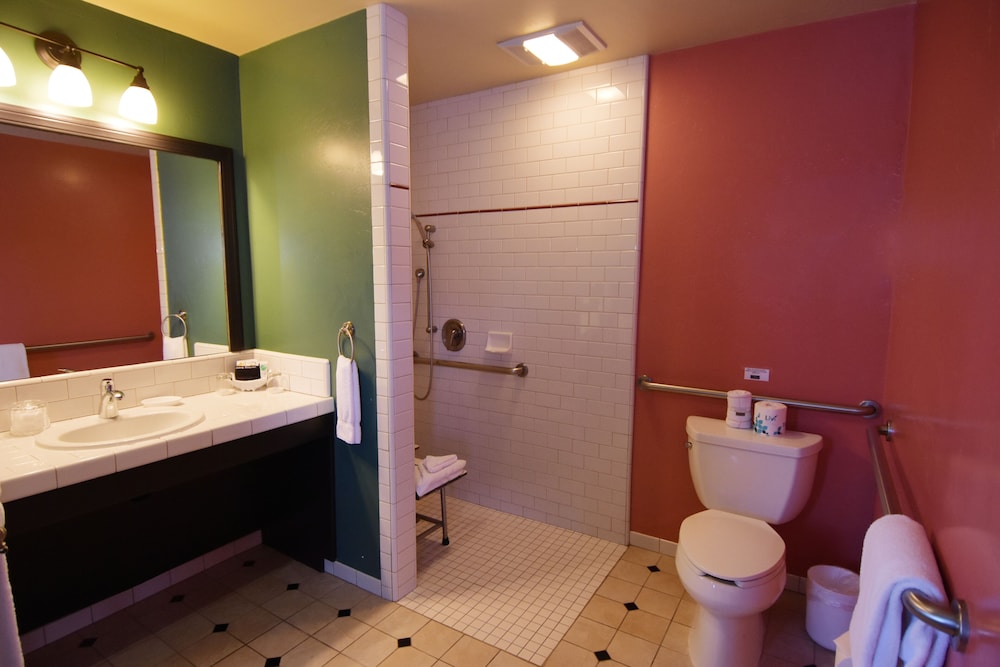 Carmel River Inn & Cottages - photo 45