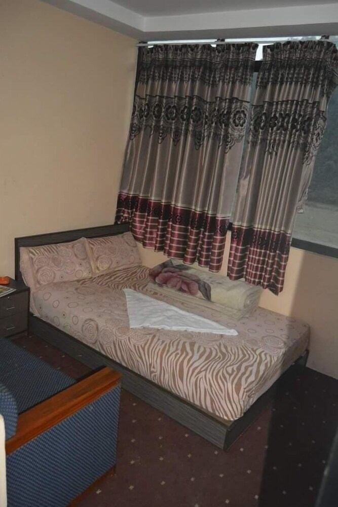 Banepa Village Resort — hotel in Banepa