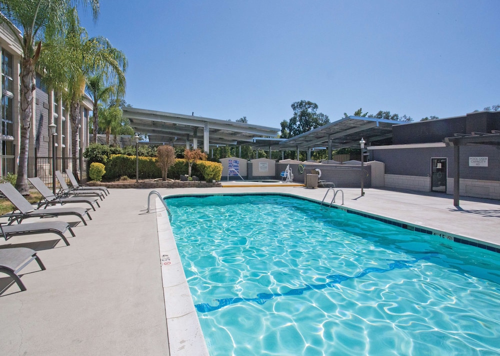 DoubleTree by Hilton Chico - photo 35