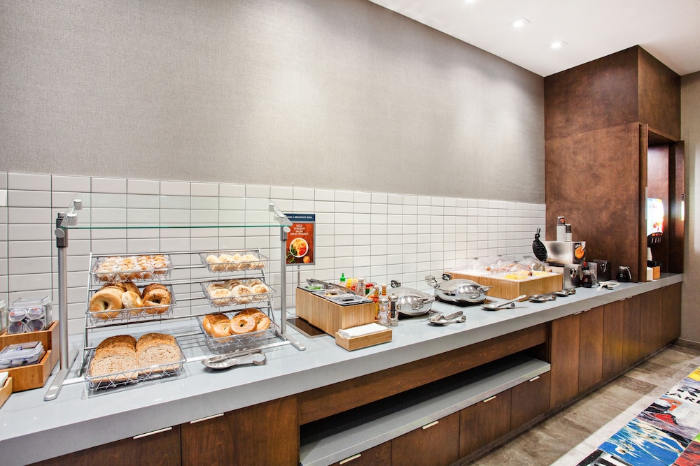 Residence Inn by Marriott Valencia - photo 25