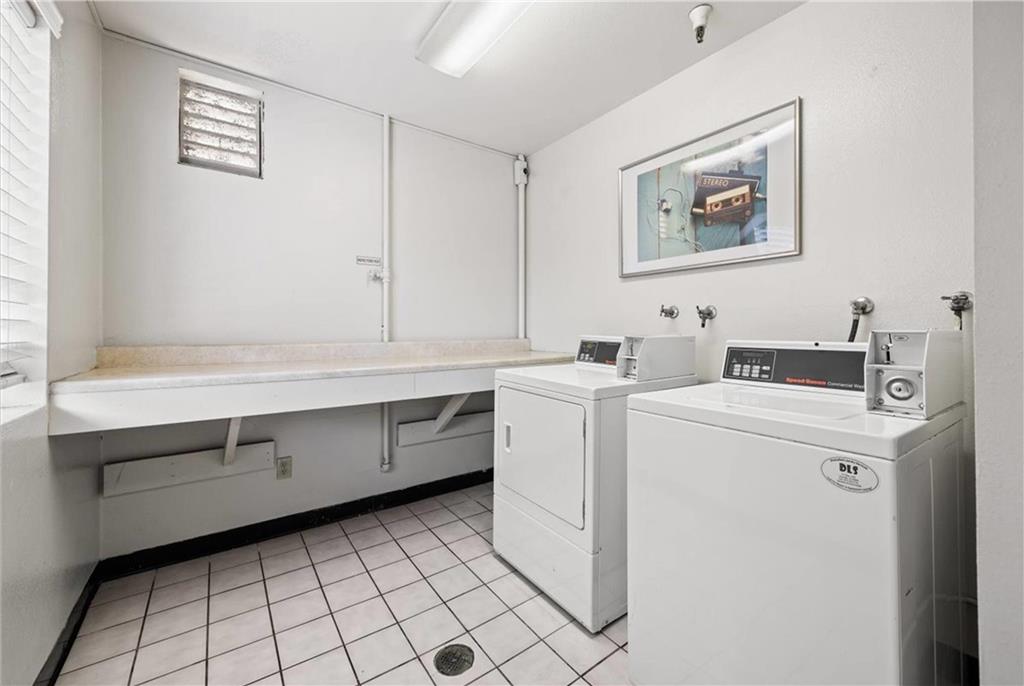 Days Inn by Wyndham Woodland - photo 37