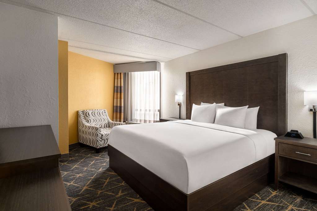 AmericInn by Wyndham Rochester Near Mayo Clinic - photo 21