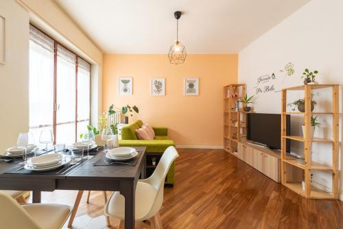 Duomo Fondazione Prada Cozy Aparment — 4-Star Luxury Hotel in Milan, Italy