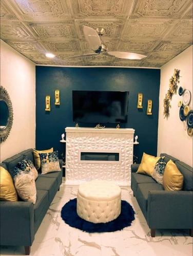 Beautiful Queen Luxury Suite Near Downtown Norfolk — 4-Star Luxury Hotel in Norfolk, United States