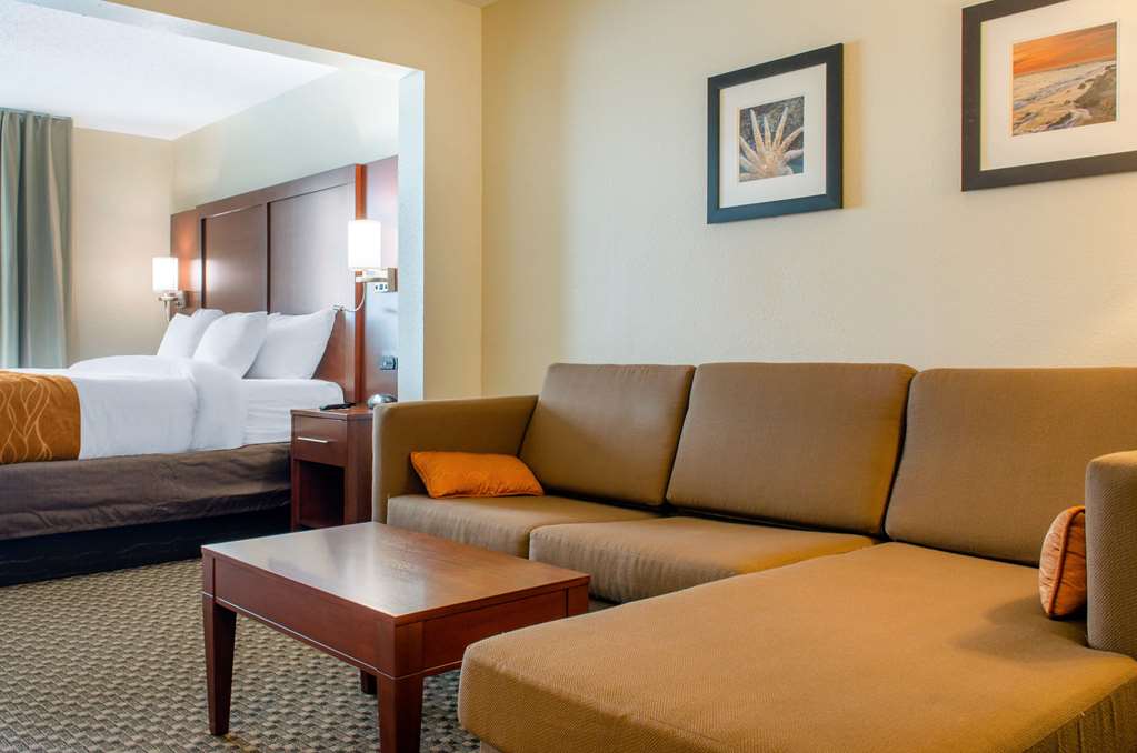 Comfort Inn & Suites Biloxi D'Iberville - photo 22