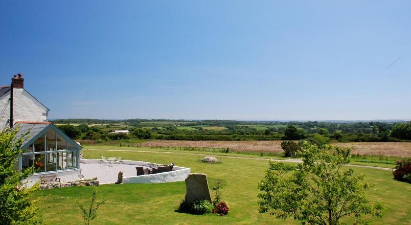 Fig Tree House 5758477 — Penryn