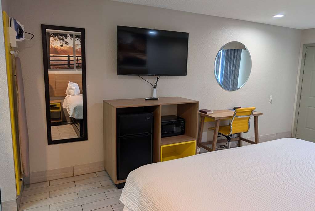Days Inn by Wyndham Arcadia Louisiana - photo 18