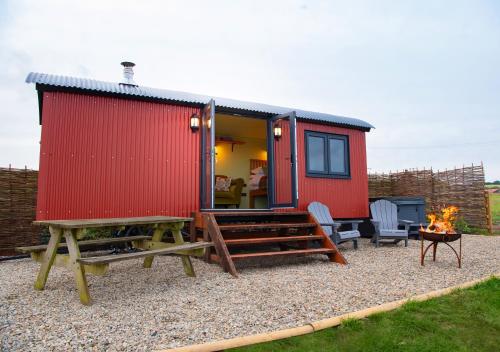 The Gambo Shepherd’s Hut in Kidwelly, United Kingdom