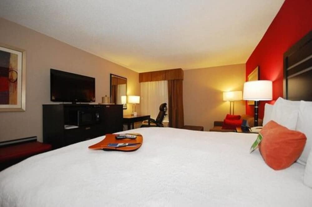 Hampton Inn Fort Myers Airport & I 75 - photo 15