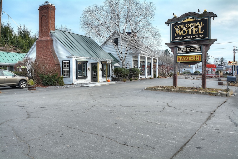 Colonial Motel And Spa - photo 47
