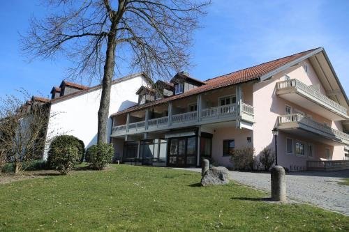 Hotel St Leonhard — hotel in Bad Griesbach