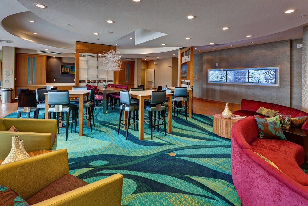 Springhill Suites Wichita Airport - photo 28