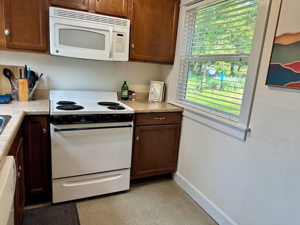 The Pines Inn and Cottages - photo 46