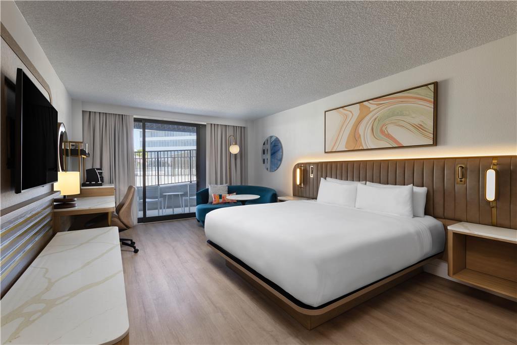 Sonesta Miami Airport - photo 40
