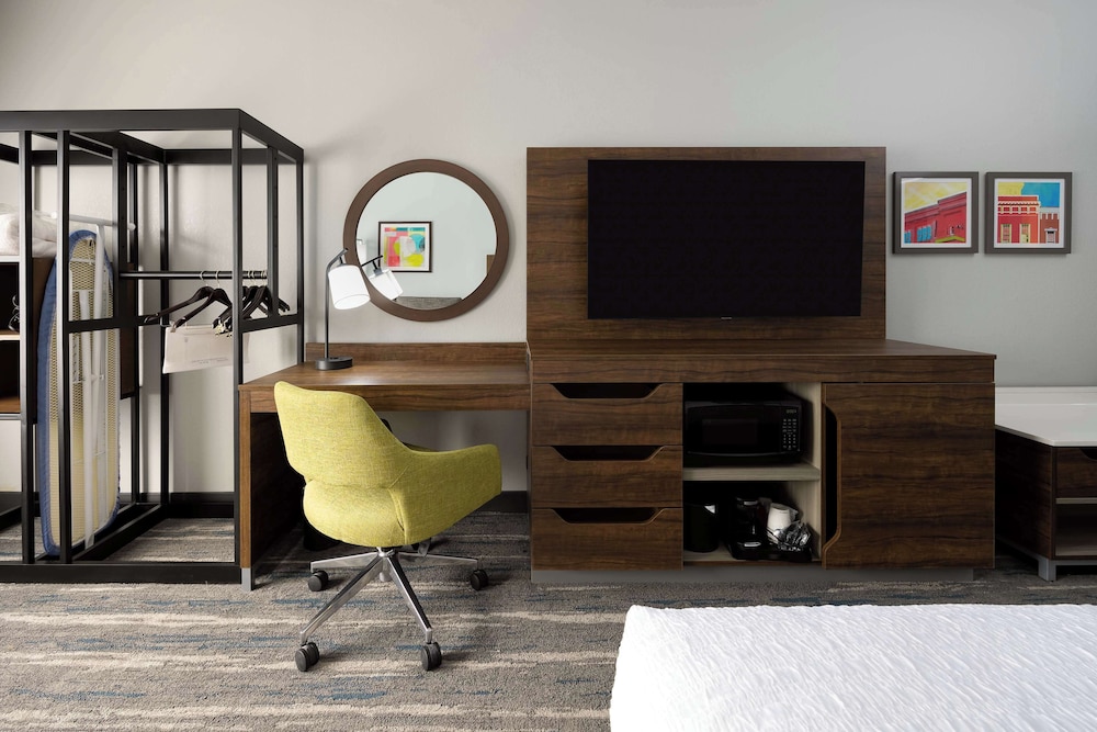 Hampton Inn & Suites Alpharetta Roswell - photo 13