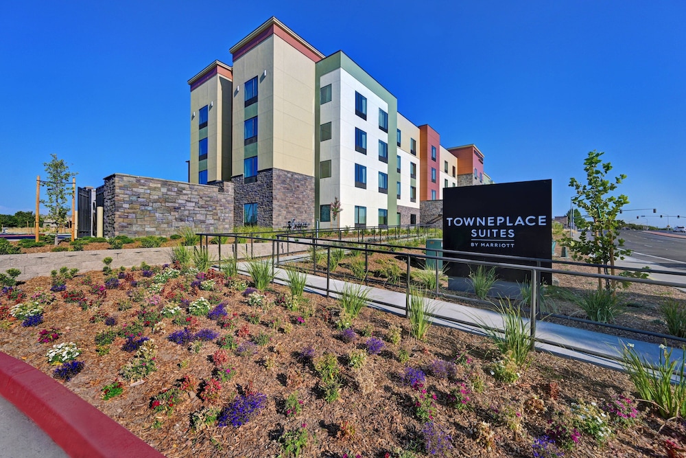 TownePlace Suites by Marriott Sacramento Airport Natomas - photo 53