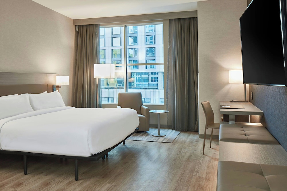 AC Hotel by Marriott Nashville Downtown - photo 13