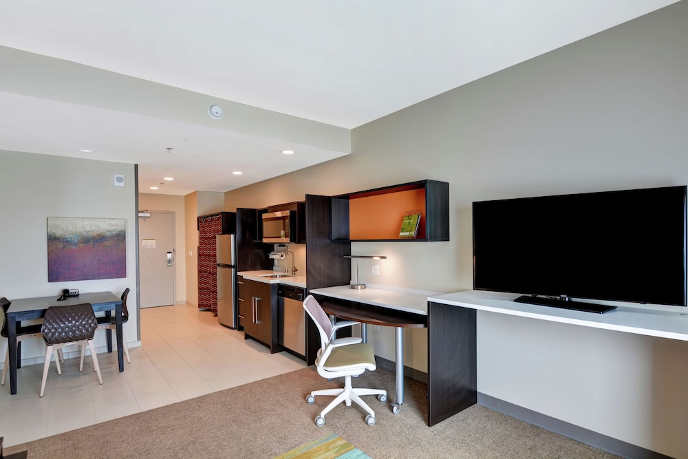 Home2 Suites by Hilton Las Vegas Strip South - photo 15