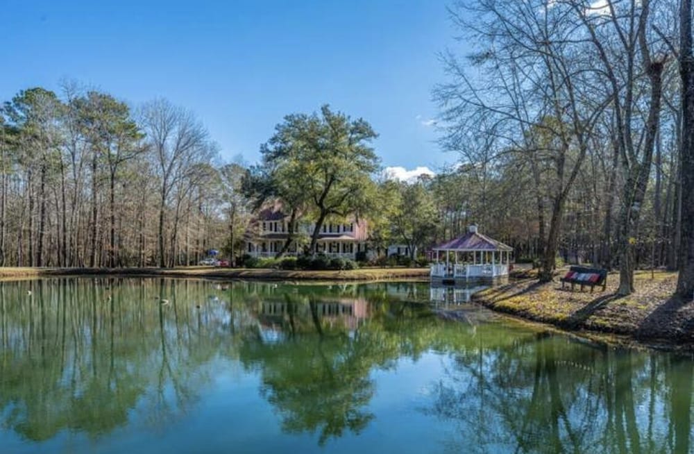 Cozy Country Living — hotel in Moncks Corner