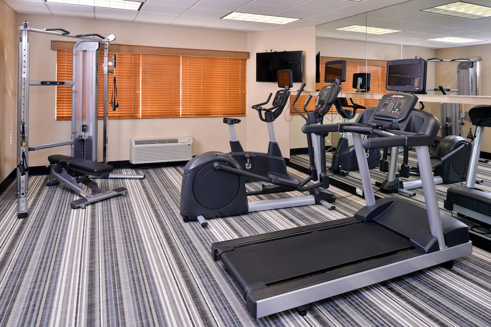 Candlewood Suites Winchester by IHG - photo 33