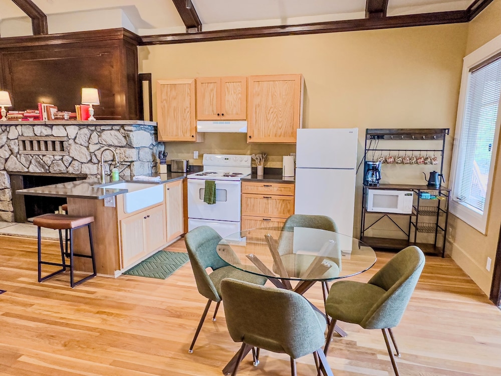 Peach Street Inn By Wanderlodges - photo 23