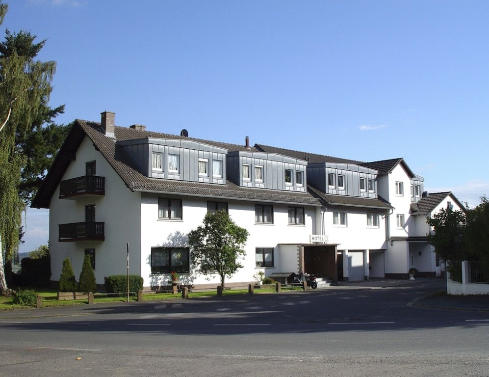 Zur Burgruine Frauenberg in Marburg An Der Lahn, Germany