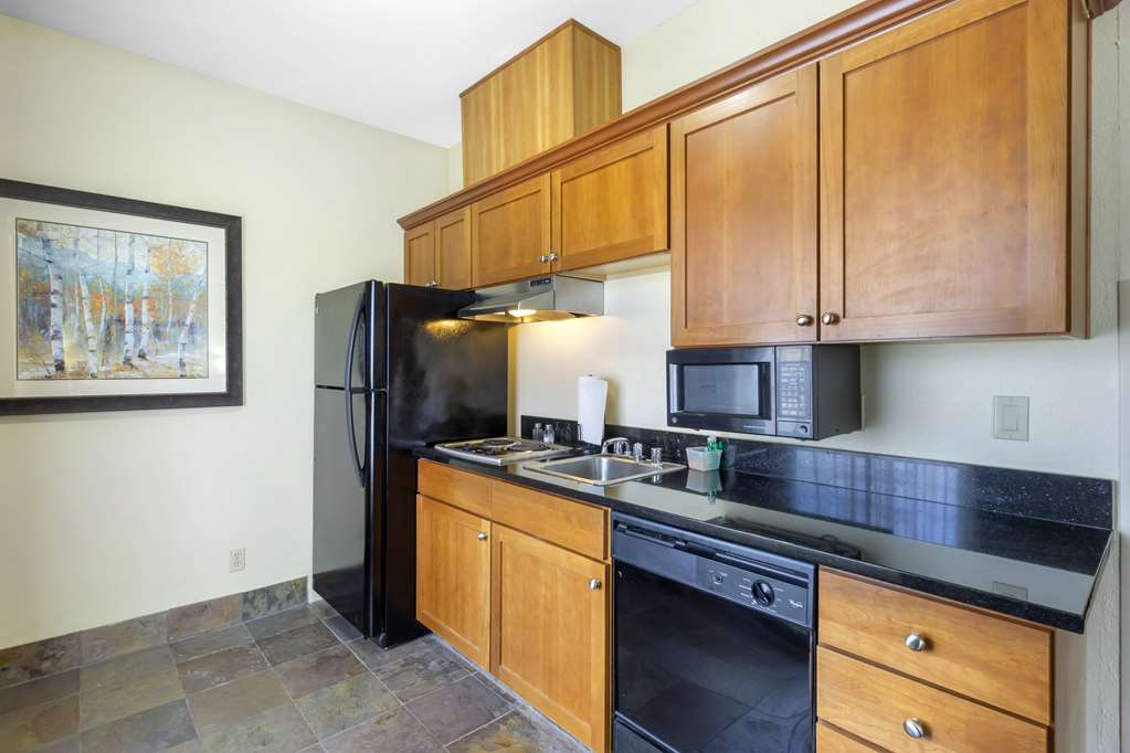Best Western Plus Ellensburg Hotel - photo 16