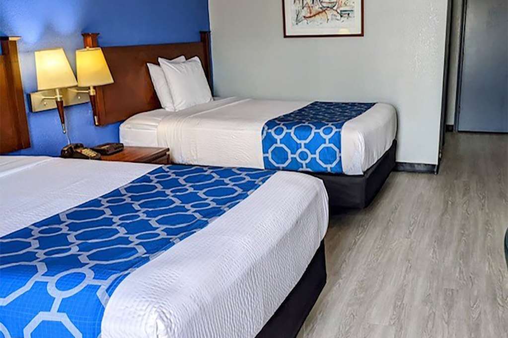 Baymont by Wyndham Hannibal — hotel in Hannibal