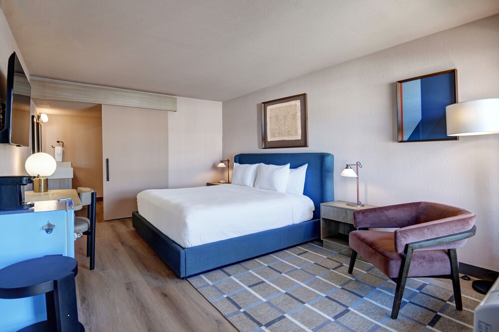 The Dunes Hotel - photo 17
