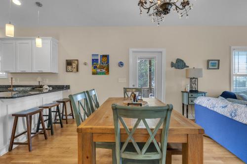 Bonne Mer by Oak Island Accommodations - photo 46
