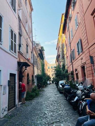La Casa di Cinzia — 4-Star Luxury Hotel in Rome, Italy