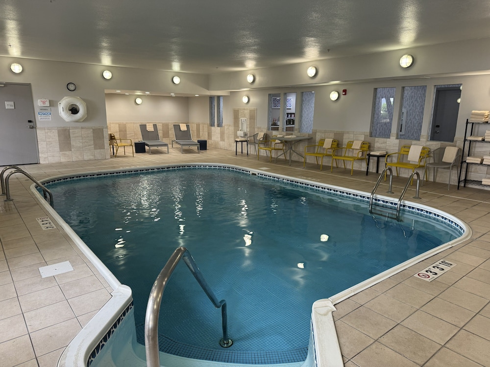 Hampton Inn Mansfield Ontario - photo 12