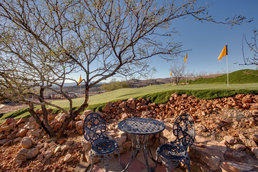 Dream Manor Inn - photo 39