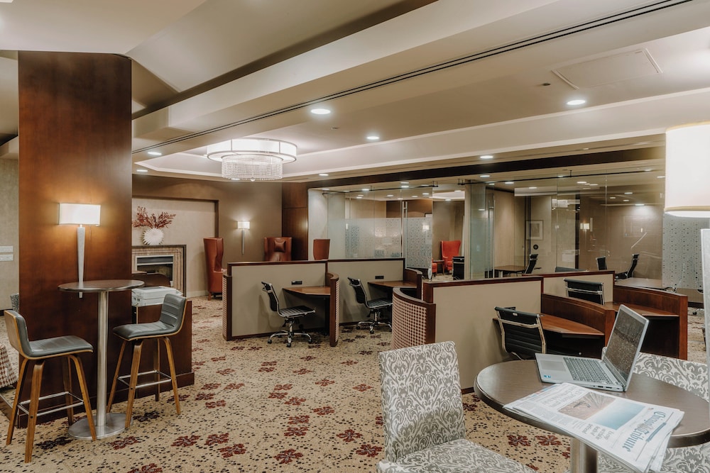 Central Loop Hotel - photo 48