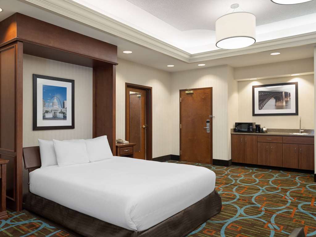 Wingate by Wyndham St. Louis Airport - photo 25