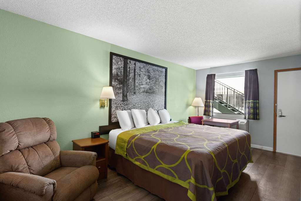 Super 8 by Wyndham Branson Shepherd of the Hills Exwy - photo 23
